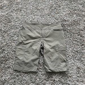 Arc’teryx PARAPET LONG SHORT WOMEN'S SZ 12